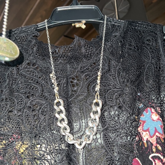 Banana Republic silver chains and beads necklace - Picture 6 of 8